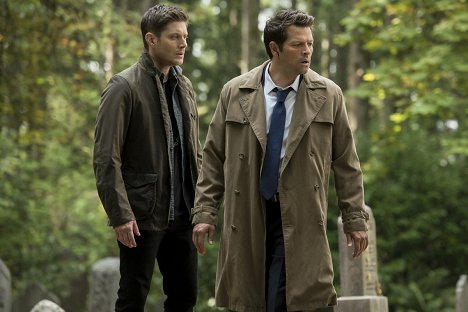 Jensen Ackles, Misha Collins - Supernatural - The Rupture - Photos