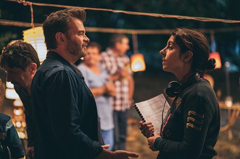 Clovis Cornillac, Julie Manoukian - Les Vétos - Tournage