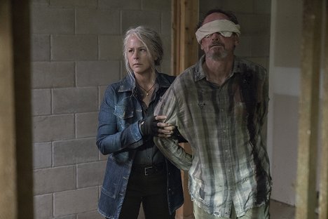 Melissa McBride, James Parks - The Walking Dead - Ouvre les yeux - Film