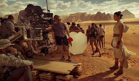 J.J. Abrams, Daisy Ridley - Star Wars: Skywalker kora - Forgatási fotók