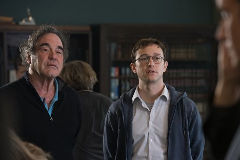 Oliver Stone, Joseph Gordon-Levitt - Snowden - Tournage