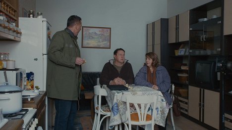 Steve Hajdu, Judit Kocsis - Drága örökösök - Árulók az egyletben - Filmfotos