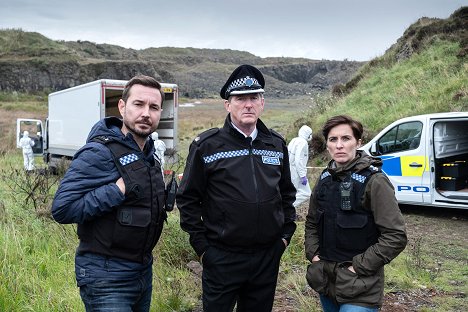 Martin Compston, Adrian Dunbar, Vicky McClure - Line of Duty - Episode 3 - Photos