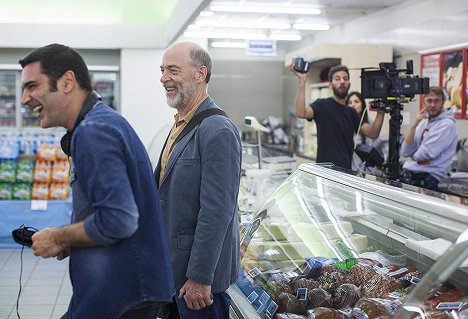 Christoforos Papakaliatis, J.K. Simmons - Enas Allos Kosmos - Tournage