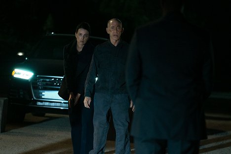 Olivia Williams, J.K. Simmons - Counterpart - No Strings Attached - Filmfotos