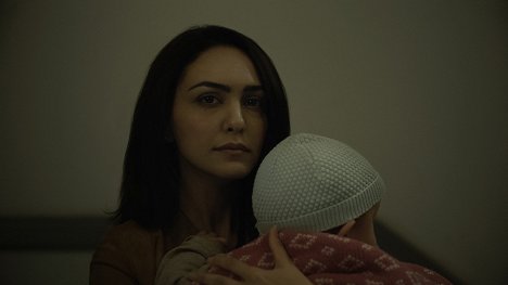 Nazanin Boniadi - Counterpart - In from the Cold - Photos