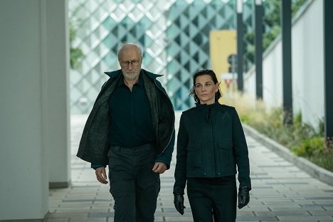 James Cromwell, Christiane Paul - Counterpart - You to You - Photos