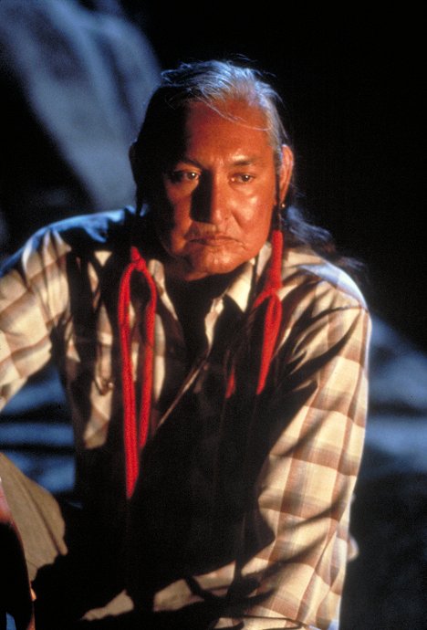Will Sampson - Poltergeist II: The Other Side - Photos