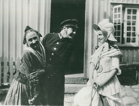 Svea Peters, Torsten Bergström, Wanda Rothgardt - Ett köpmanshus i skärgården - De la película