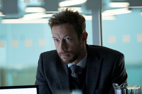 Kris Holden-Ried - Departure - Grounded - Photos