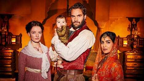 Dakota Blue Richards, Tom Bateman, Pallavi Sharda - Beecham House - Werbefoto