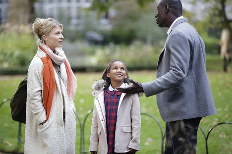 Clémence Poésy, Gloria Colston, Omar Sy - Two Is a Family - Photos