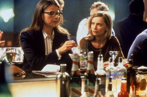 Tracey Ullman, Calista Flockhart - Ally McBeal - The Playing Field - Photos