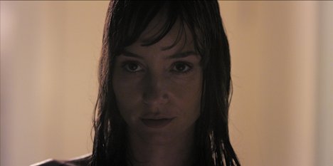 Jocelin Donahue - Dead Awake - Van film
