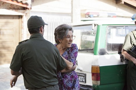 Paulina García - Narcos - Al Fin Cayó! - Photos