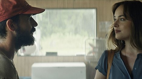 Shia LaBeouf, Dakota Johnson - Burákový sokol - Z filmu