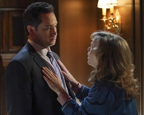 Matt McGorry - How to Get Away with Murder - Are You the Mole? - Van film