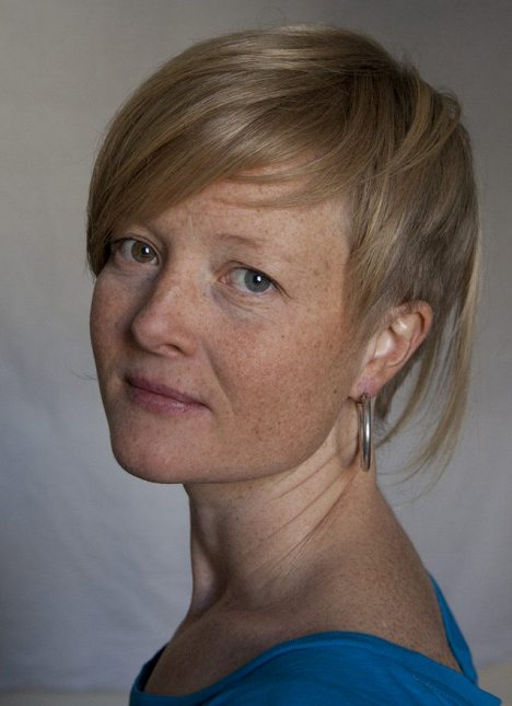 Jenifer Malmqvist - On Suffocation - Werbefoto