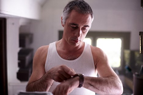 Greg Wise - After Louise - Photos