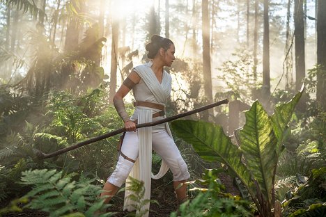 Daisy Ridley - Star Wars: The Rise of Skywalker - Photos