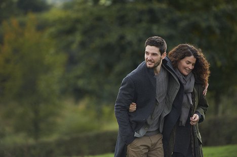 Ben Barnes, Julia Ormond - Gold Digger - Her Daughter - Photos