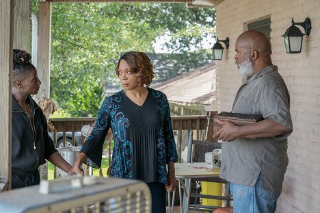 Rutina Wesley, Tina Lifford, David Alan Grier - Queen Sugar - Here - Z filmu