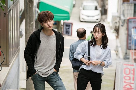 Junho, Jin-ah Won - Geunyang saranghaneun sai - Kuvat elokuvasta