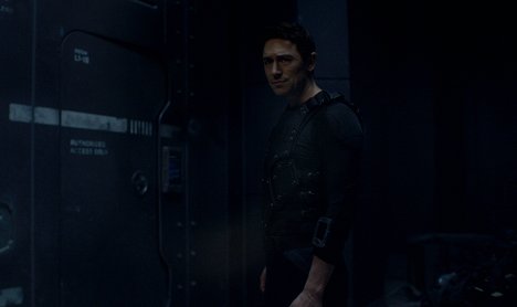 JJ Feild - Lost in Space - Echoes - Photos