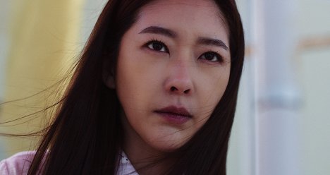 Yoo-yeon Kim - Eunji: dolikil su eobsneun geunyeo - Van film