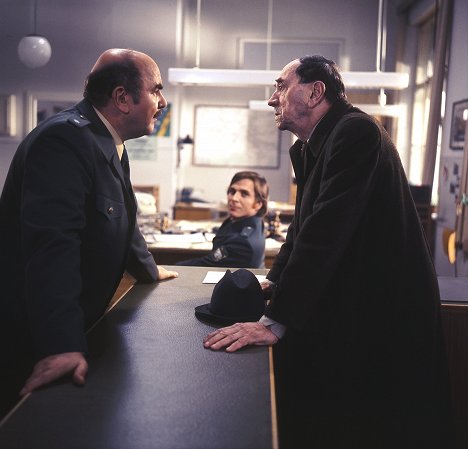 Walter Sedlmayr, Bruno Hübner - Polizeiinspektion 1 - Der Vermißte - De la película