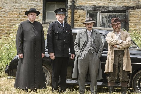 Mark Williams, John Burton, Jack Deam - Father Brown - The Blood of the Anarchists - Photos