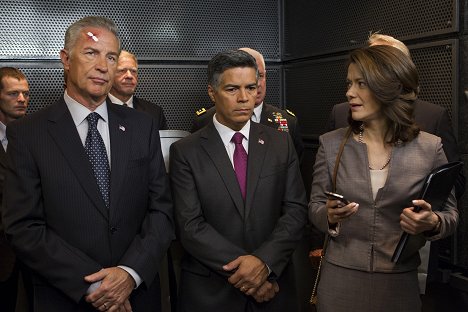 Geoff Pierson, Esai Morales, Maribeth Monroe - The Brink - There Will Be Consequences - Photos