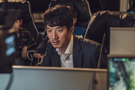 Joon-ho Jeong - Hitman: Agent Jun - Photos
