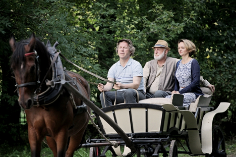 Szymon Leśniak, Krzysztof Gosztyla, Izabela Dąbrowska - Blondynka - Zanim zabiją dzwony - Filmfotos