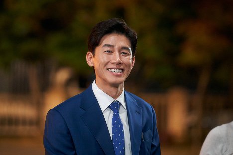 Moo-yeol Kim - Honest Candidate - Photos