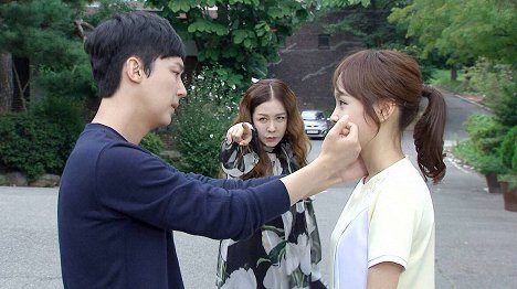 John Hoon, Joon-geum Park - Dasi sijaghae - Film