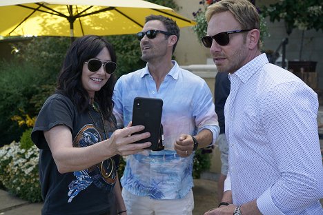 Shannen Doherty, Brian Austin Green, Ian Ziering - BH90210 - The Long Wait - Photos