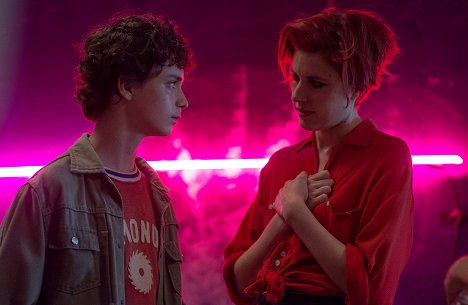 Lucas Jade Zumann, Greta Gerwig - 20th Century Women - Van film