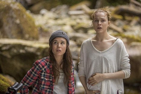 Elliot Page, Evan Rachel Wood - En el bosque - De la película