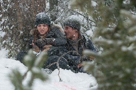 Gina Carano, Brendan Fehr - Mrazivý lov - Z filmu