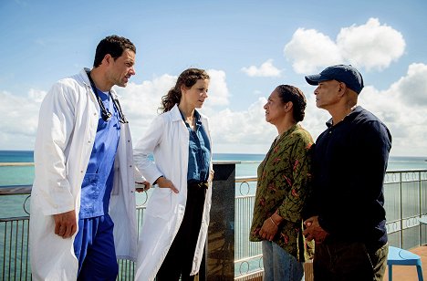 Tobias Licht, Anja Knauer, Doris Chellen, Danny Bhowaneedin - Lekárka z ostrova - Skúška odvahy - Z filmu