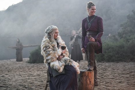 Katheryn Winnick, Ragga Ragnars - Vikingové - Klíč - Z filmu