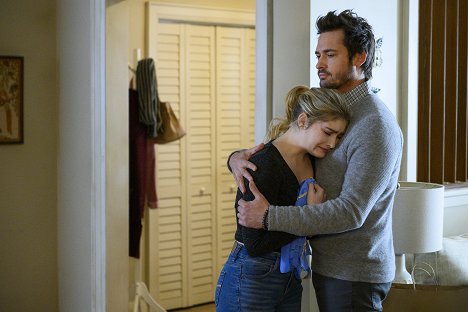 Willow Shields, Will Kemp - Spinning Out - Two for $40 - Van film
