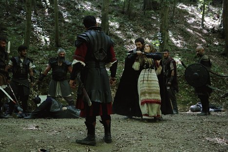 Ece Çeşmioğlu - Türkler Geliyor: Adaletin Kılıcı - De la película