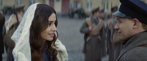 Nadiya Koverska, Evhenii Lamakh - Kruty18 - De la película