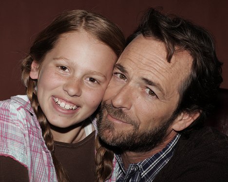 Ariana Bagley, Luke Perry - K-9 Adventures: A Christmas Tale - Z natáčení