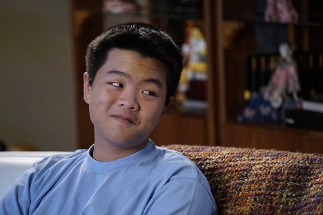 Hudson Yang - Fresh Off the Boat - A Seat at the Table - Van film