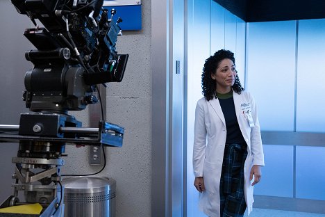 Jasika Nicole - The Good Doctor - Fractured - Making of