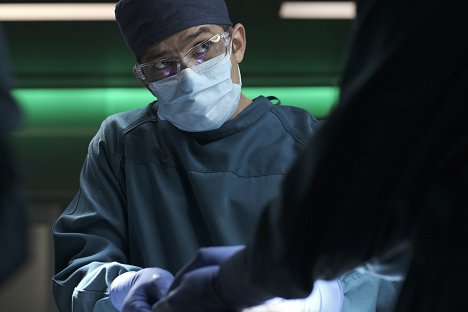 Nicholas Gonzalez - Doktor Murphy - Pro és kontra - Filmfotók