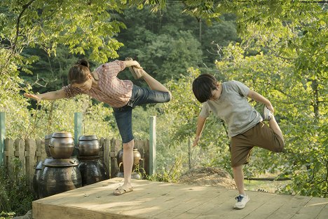 Ye-jin Son, Ji-hwan Kim - Jigeum mannaleo gabnida - Film